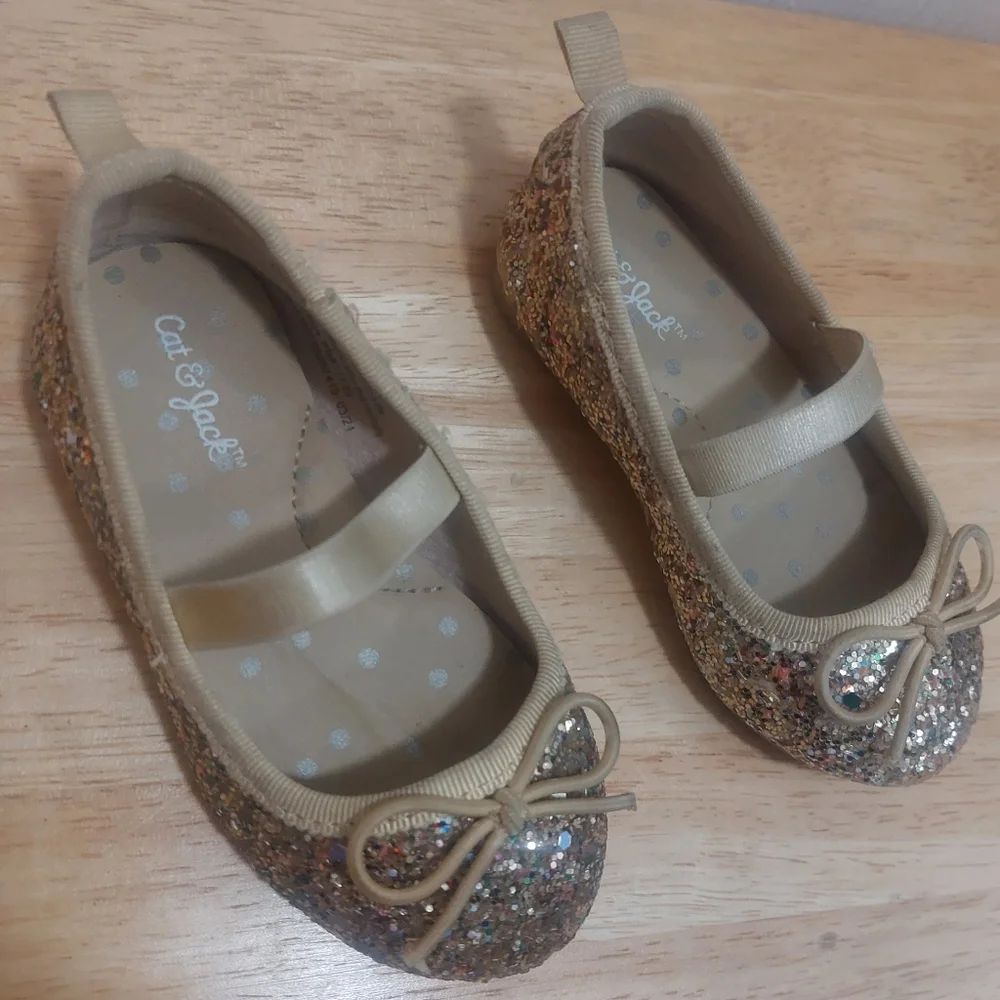 Cat & Jack Glittered Baby Girl Slip On Shoes Size 5